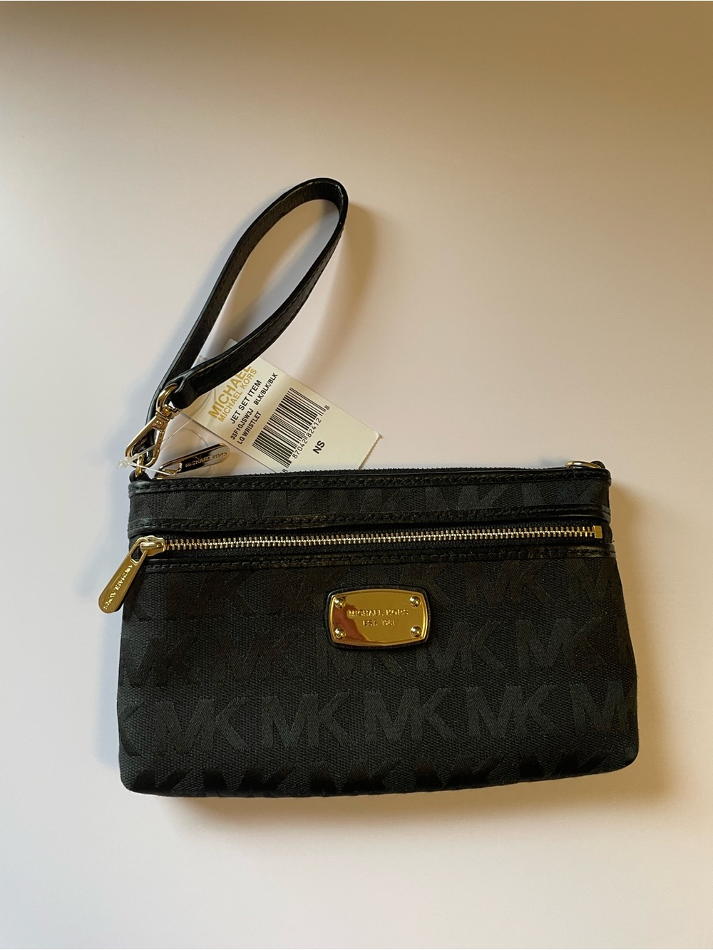 NWT Michael Michael Kors Black Logo Jet Set Wristlet Small Handbag